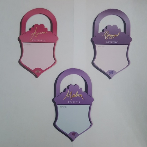 Disney Princess Christmas Gift Tags Bundle of 8 - Picture 4 of 4